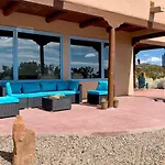 Santa Fe Sanctuary With Views At Every Turn